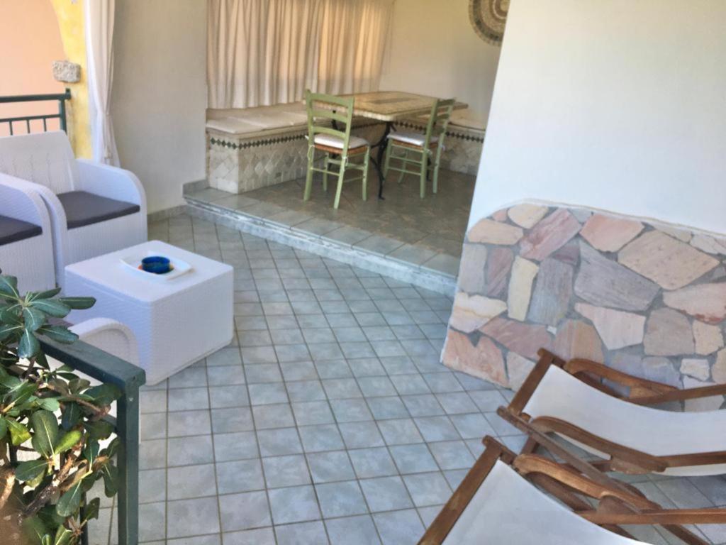 Casa Fiore San Teodoro  Buitenkant foto